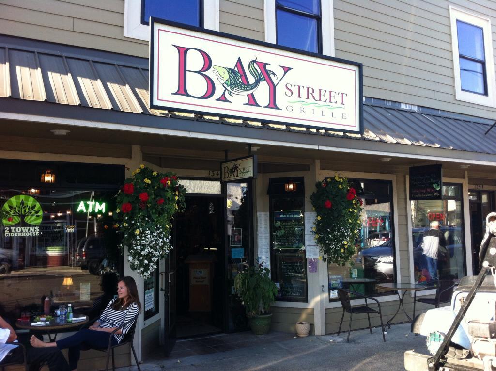 Bay Street Grill